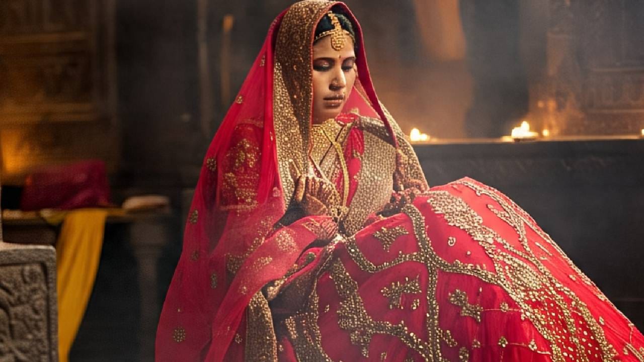 लग्नाच्या काही दिवसांनंतर म्हणजेच 2 मे रोजी अनुराधा घरातील दागिने, 30 हजारांची रोकड तसेच एक मोबाईल फोन घेऊन घरातून पळून गेली. त्यानंतर पोलिसांनी तपास केला असता ती मध्य प्रदेशात सापडली.  (फोटो सौजन्य- मेटा एआय)