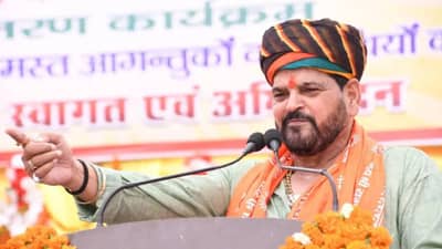 बृजभूषण शरण सिंह यांना पॉक्सो प्रकरणी दिलासा, पोलिसांच्या क्लोजर रिपोर्टवर कोर्टाचा शिक्का