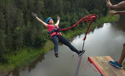 भारतातील बंजी जंपिंगसाठी ही पाच ठिकाणे सर्वोत्तम, जाणून घ्या