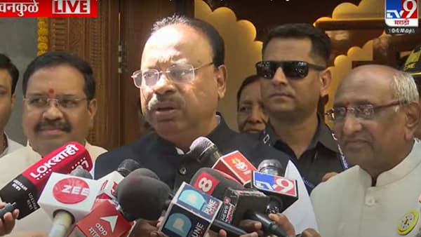 लाडक्या बहिणींसाठी दुसऱ्या विभागाचा निधी वळवला, भाजपच्या ज्येष्ठ नेत्याने समर्थन करत रोखठोक सांगितले...