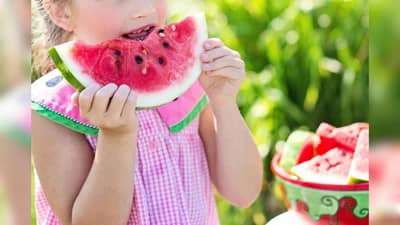 कडक उन्हातही शरीर थंड राहील, उष्माघात टाळण्यासाठी खा हे 5 पदार्थ