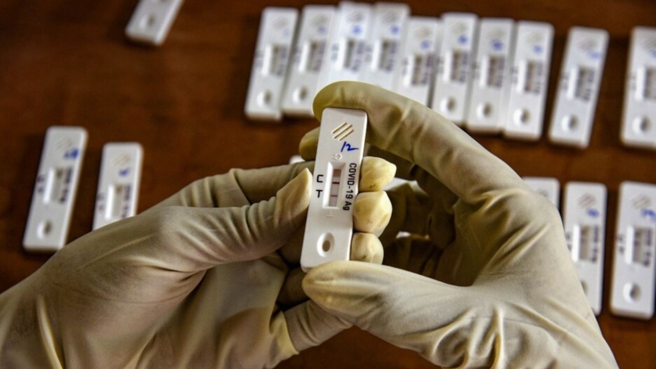 देशात कोरोनाचा धोका वाढला, नवीन व्हॅरिएंट NB.1.8.1 अन् LF.7 ची एन्ट्री