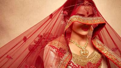 तुझी बायको तर अप्सराच...; रोज चिडवायचे मित्र, मग पतीचा संयम सुटला.. केले कांड