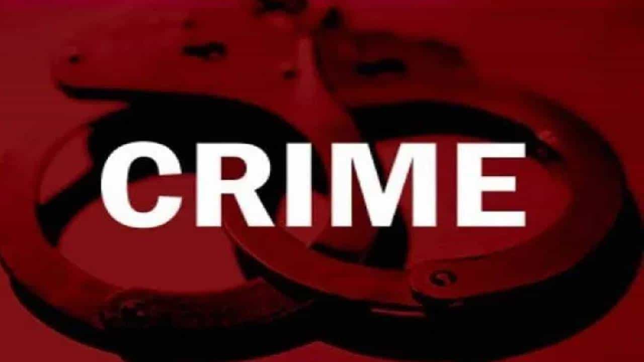 नांदेडमध्ये खुनाची धक्कादायक घटना घडली आहे. या घटनेनंतर संपूर्ण शहर हादरले आहे.