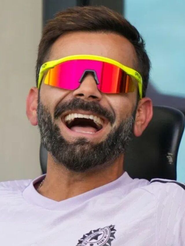विराट कोहलीला एका टेस्टसाठी किती मॅच फीस मिळायची? विराट कोहलीला एका टेस्टसाठी किती मॅच फीस मिळायची?