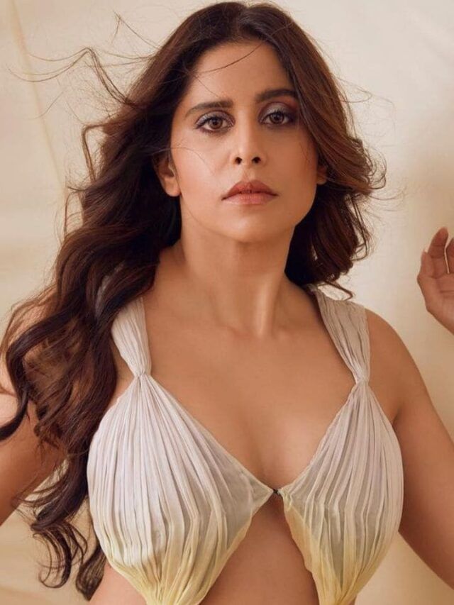 सई म्हणतेय हंटरचा तो सीन माझ्यासाठी, शॉकिंग.... सई म्हणतेय हंटरचा तो सीन माझ्यासाठी, शॉकिंग....