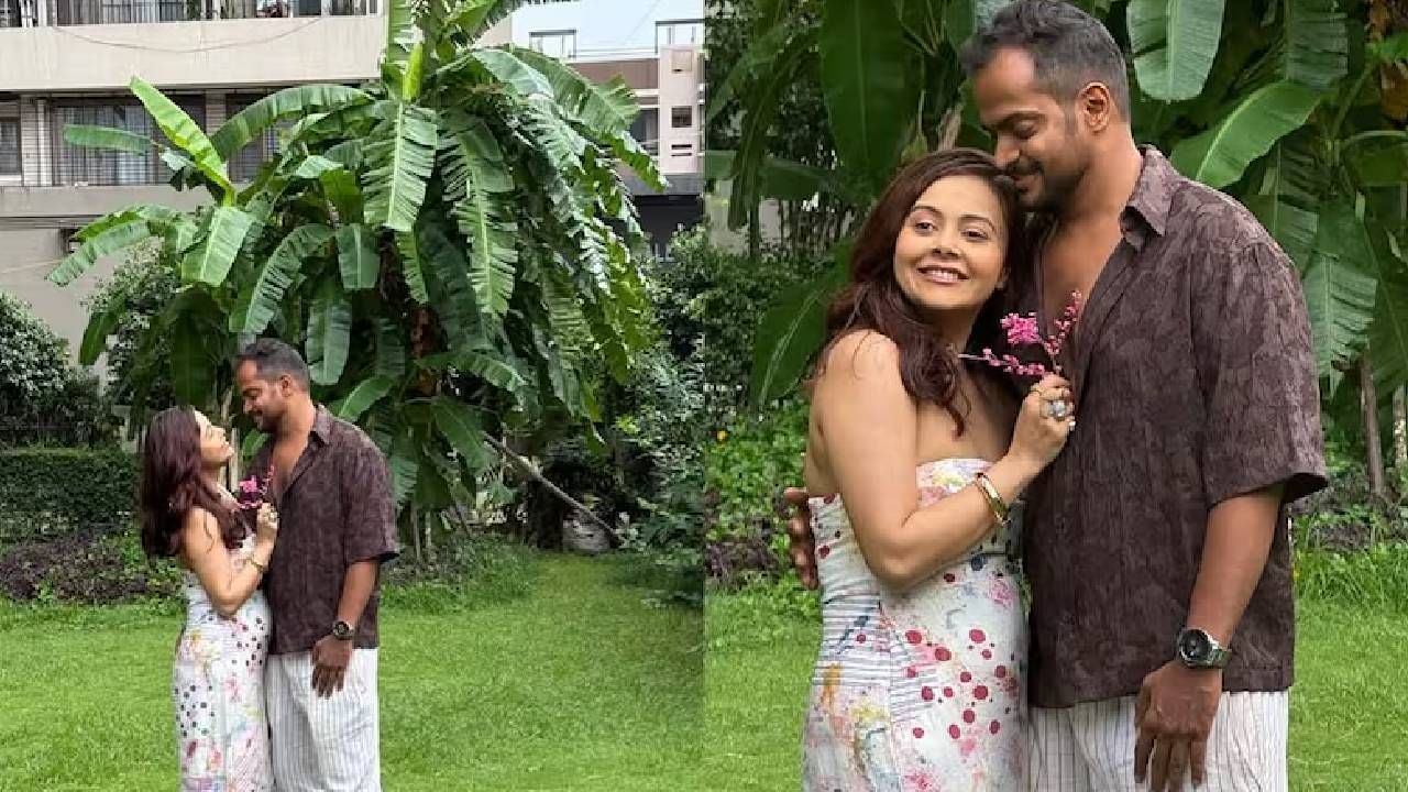 'गोपी बहु' पुन्हा प्रेग्नंट, डिलिव्हरीच्या 6 महिन्यांतच गुड न्यूज? फोटो पाहून चाहते अवाक्! 'गोपी बहु' पुन्हा प्रेग्नंट, डिलिव्हरीच्या 6 महिन्यांतच गुड न्यूज? फोटो पाहून चाहते अवाक्!