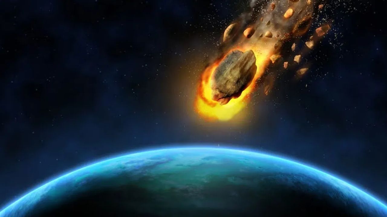 पृथ्वीच्या दिशेनं येतय प्रचंड वेगानं मोठं संकट, ...तर होणार हजारो अणूबॉम्ब पेक्षाही जास्त नुकसान, नासाचा इशारा
