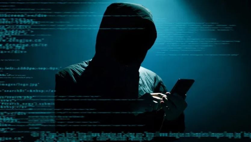 कधीही  password123 हा पासवर्ड ठेवू नये. कारण बहुसंख्य लोकांच्या उपकरणांना हाच पासवर्ड असतो. 