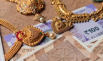 घरात किती कॅश आणि किती सोने ठेवणं योग्य? नियम मोडला तर कारवाई अटळ! जाणून घ्या सविस्तर