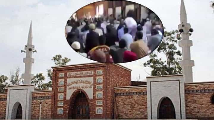 Pakistan : 'अगर भारत के खिलाफ जंग छिड़ी तो...', मौलवींचा सवाल अन् पाकच्या नागरिकांची अजब रिअॅक्शन तर बघा Pakistan : 'अगर भारत के खिलाफ जंग छिड़ी तो...', मौलवींचा सवाल अन् पाकच्या नागरिकांची अजब रिअॅक्शन तर बघा