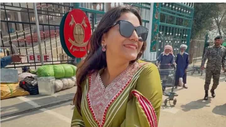 Jyoti Malhotra : ज्योती मल्होत्राची मोठी कबुली, जबाबात म्हणाली पाकच्या सुचनेनुसार.... Jyoti Malhotra : ज्योती मल्होत्राची मोठी कबुली, जबाबात म्हणाली पाकच्या सुचनेनुसार....