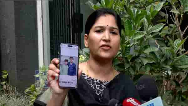 Karuna Sharma : शिवराज दिवटे मारहाण प्रकरणी करुणा शर्मांचा मुंडेंवर गंभीर आरोप, थेट पुरावा दाखवत म्हणाल्या…