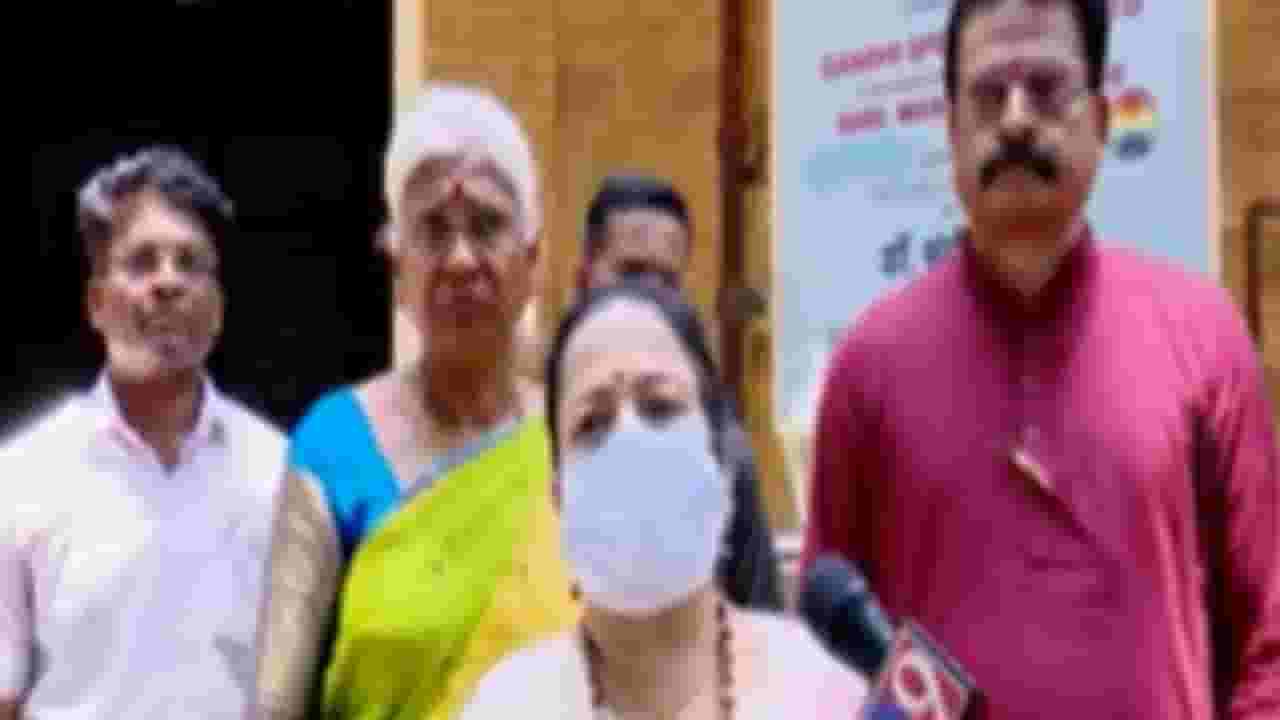 Kishori Pednekar : मुंबईत कोरोनामुळे एकाचा मृत्यू, पेडणेकरांची माहिती