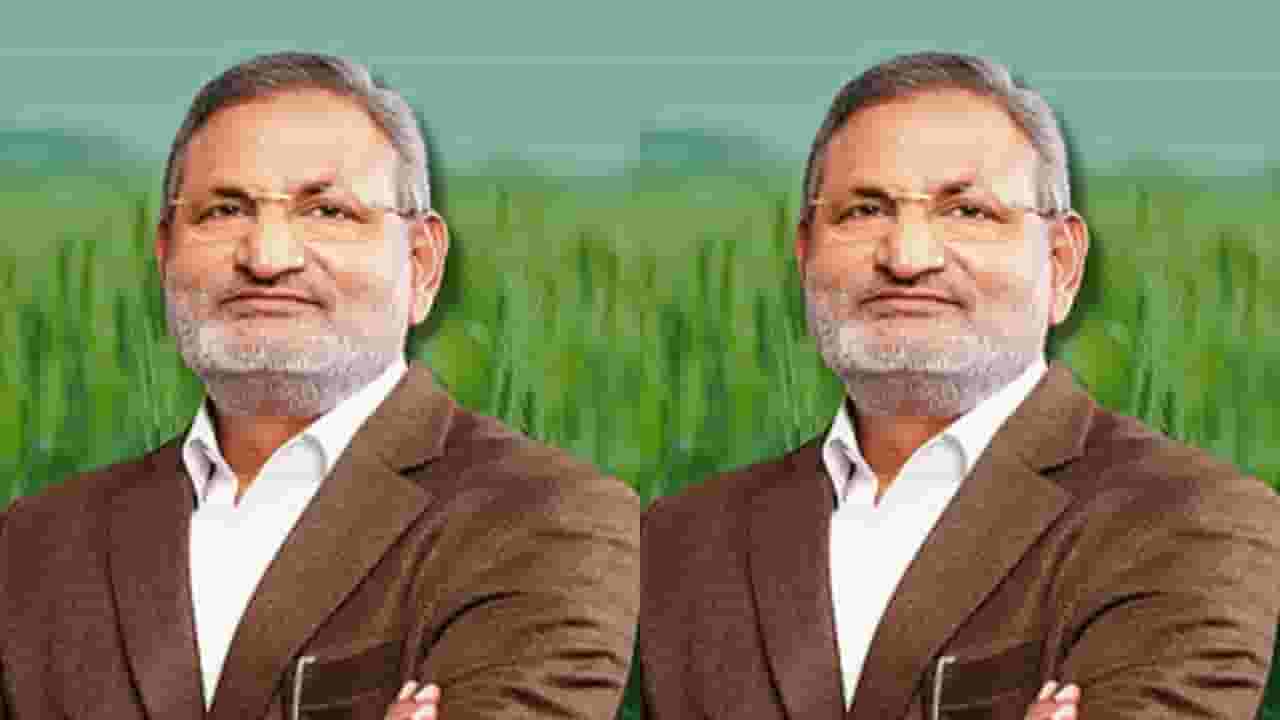 Manikrao Kokate : मग ढेकळांचे पंचनामे करायचे का? कृषिमंत्र्यांचं बेताल विधान Manikrao Kokate : मग ढेकळांचे पंचनामे करायचे का? कृषिमंत्र्यांचं बेताल विधान