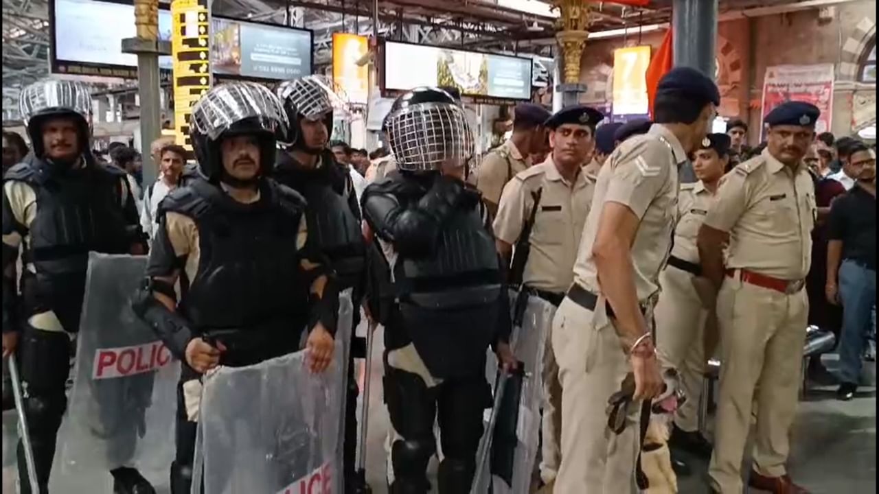 देशभरातील जवळपास २९५ जिल्ह्यांमध्ये मॉक ड्रिल होणार आहे. भारतात १९७१ नंतर पहिल्यांदाच मॉक ड्रिल होणार असून यादरम्यान सायरनही वाजवला जाणार आहे.