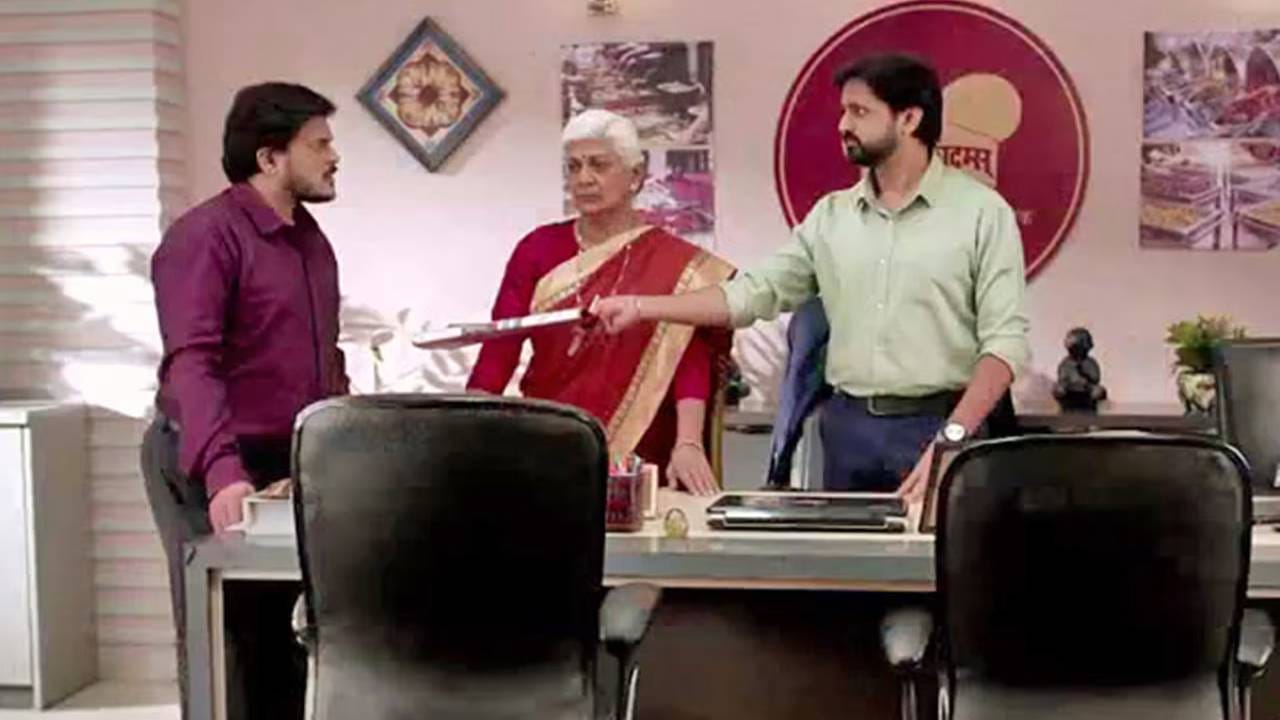 इरावतीचा प्लॅन यशस्वी होणार का? तिच्या आगमनाने मुकादम कुटुंबात काय वादळ उठणार हे पाहणं उत्सुकतेचं असेल. या मालिकेतल्या भूमिकेविषयी अदिती सारंगधरने प्रतिक्रिया दिली आहे. 
