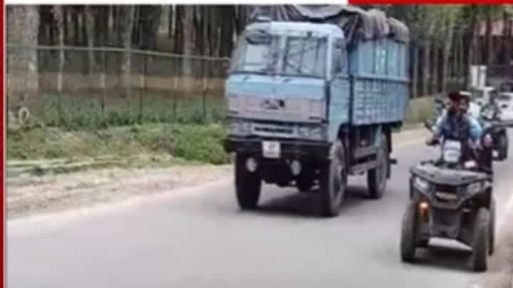 Pahalgam Attack : पहलगाम दहशतवादी हल्ल्याचं रिक्रिएशन; अत्याधुनिक उपकरणासह NIA चं पथक बैसरन खोऱ्यात दाखल Pahalgam Attack : पहलगाम दहशतवादी हल्ल्याचं रिक्रिएशन; अत्याधुनिक उपकरणासह NIA चं पथक बैसरन खोऱ्यात दाखल