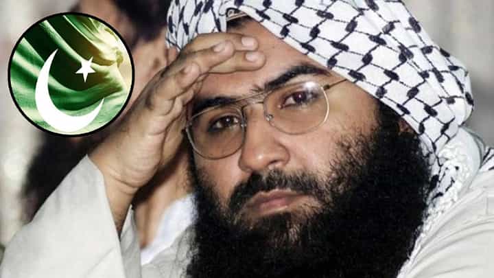 Masood Azhar : जैशचा म्होरक्या मसूद अझहरला पाक सरकारकडून 14 कोटी मिळणार, पाकिस्तानात पुन्हा अतिरेक्यांचे अड्डे तयार होणार? Masood Azhar : जैशचा म्होरक्या मसूद अझहरला पाक सरकारकडून 14 कोटी मिळणार, पाकिस्तानात पुन्हा अतिरेक्यांचे अड्डे तयार होणार?