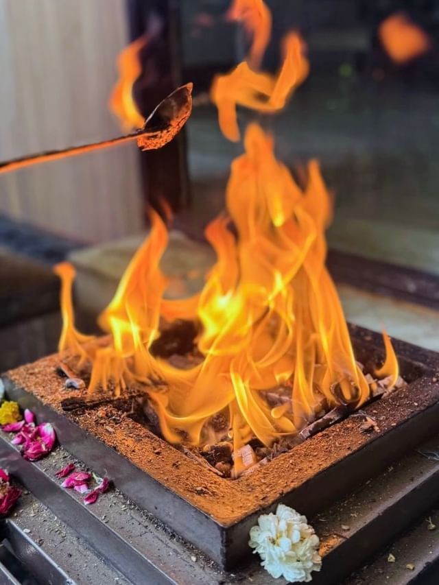 अग्निपंचकात हवन केल्याने काय होते? अग्निपंचकात हवन केल्याने काय होते?