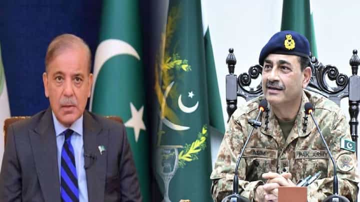 Shehbaz Sharif : भारतानं शिरून मारलं, रात्री अडीच वाजता मुनीरचा फोन... अखेर शरीफनं केलं मान्य; कबुलनामा काय? Shehbaz Sharif : भारतानं शिरून मारलं, रात्री अडीच वाजता मुनीरचा फोन... अखेर शरीफनं केलं मान्य; कबुलनामा काय?