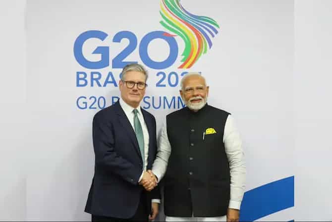 भारत-यूके दरम्यान फ्री ट्रेड करार, PM मोदी म्हणाले ऐतिहासिक क्षण, स्टार्मर यांच्या स्वागतास उत्सुक