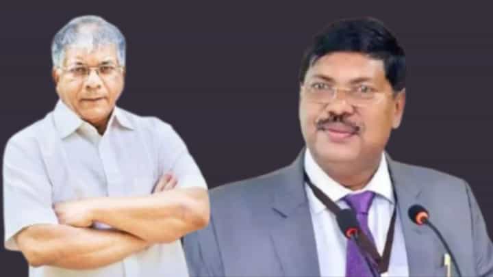 Prakash Ambedkar : स्वतःची इभ्रत स्वतः राखली पाहिजे; प्रकाश आंबेडकरांचा सरन्यायाधीश गवईंना सल्ला Prakash Ambedkar : स्वतःची इभ्रत स्वतः राखली पाहिजे; प्रकाश आंबेडकरांचा सरन्यायाधीश गवईंना सल्ला