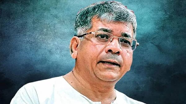 शस्त्रसंधीची माहिती आधी ट्रम्पकडून...मोदींचं कमकुवत नेतृत्त्व...भारत-पाक संघर्षावर प्रकाश आंबेडकर काय म्हणाले?