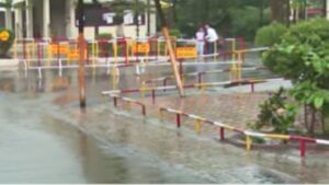 Pune Unseasonal Rain : पुण्यात अवकाळी पावसाचा तडाखा कायम; हवामान खात्याकडून ऑरेंज अलर्ट जारी