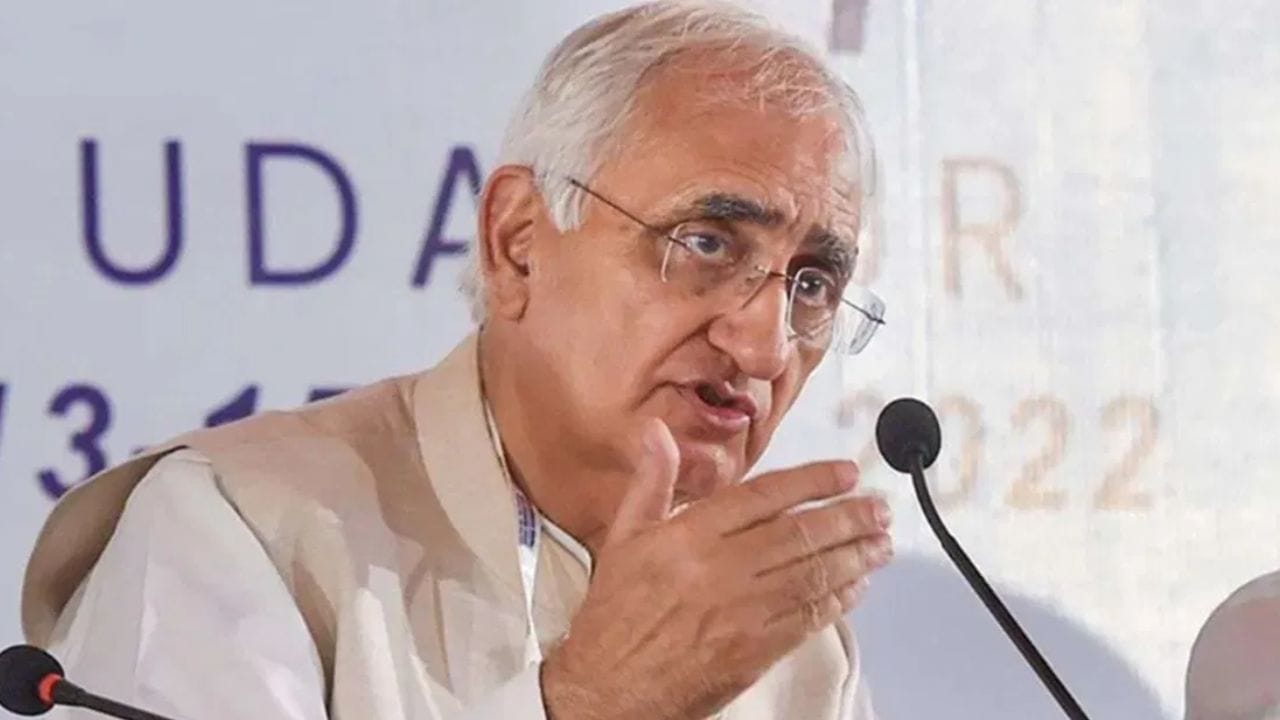 'काश्मीरमधील मोठी समस्या संपली', काँग्रेस नेते सलमान खुर्शीद यांनी कलम 370 वर मोदी सरकारचे केले कौतूक