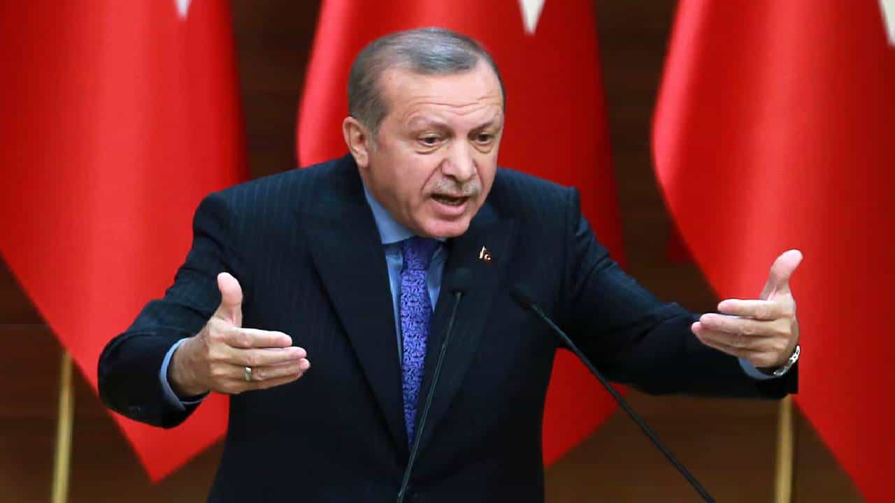 Turkey Erdogan : ...तरी पाकिस्तानला मदत करतच राहणार, तुर्कीचा राष्ट्राध्यक्ष एर्दोगन पुन्हा बरळला Turkey Erdogan : ...तरी पाकिस्तानला मदत करतच राहणार, तुर्कीचा राष्ट्राध्यक्ष एर्दोगन पुन्हा बरळला
