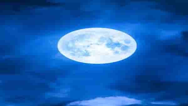 vaishakh purnima 2025 : वैशाख पौर्णिमेच्या दिवशी दिव्याचा हा उपाय करा, कर्जातून मुक्त व्हाल...!