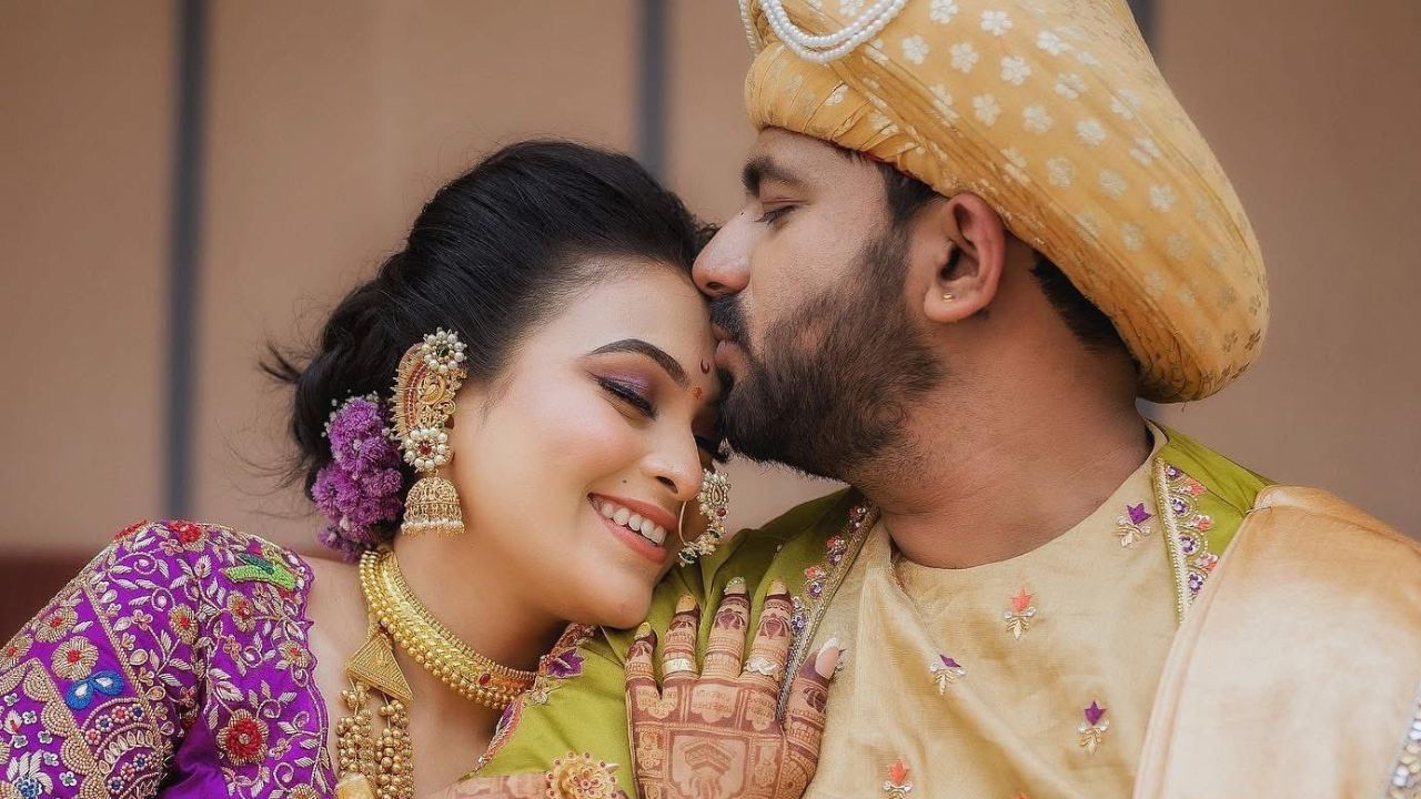 वैष्णवी हगवणेचं स्त्रीधन जप्त; वस्तू पाहून बसेल धक्का वैष्णवी हगवणेचं स्त्रीधन जप्त; वस्तू पाहून बसेल धक्का