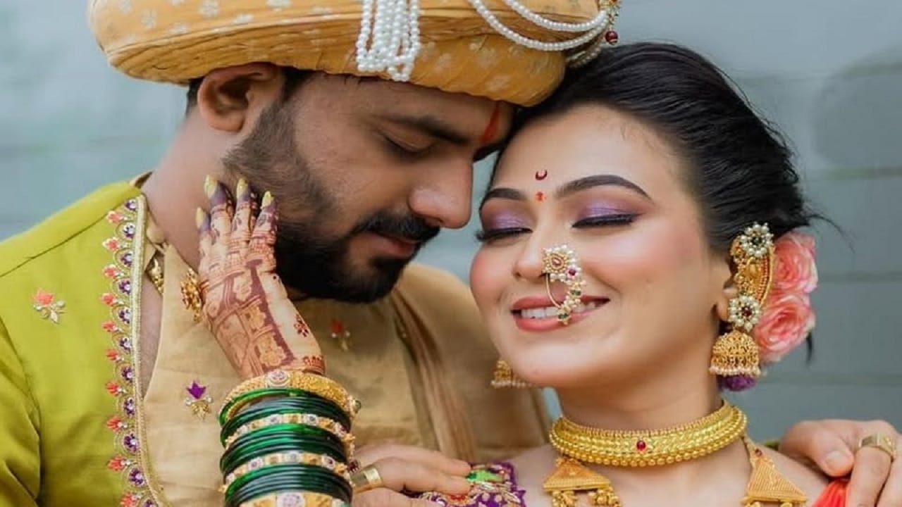 नवऱ्यानं हुंड्यापायी जाळलं मला..., वैष्णवी हगवणे प्रकरणावर उत्कर्ष शिंदेचं अंगावर काटा आणणारं गाणं