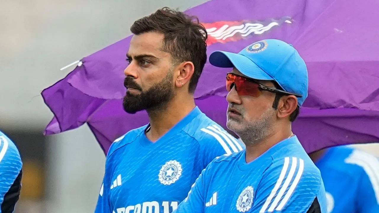 दरम्यान, विराट कोहलीने निवृत्तीचा निर्णय घेतल्यानंतर गौतम गंभीर यांनी एक्स या सोशल मीडियावर दोन ओळींची प्रतिक्रिया दिली आहे.