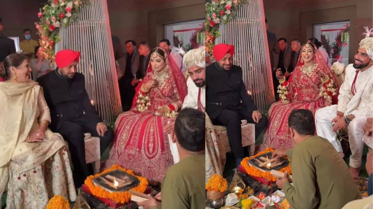 Wedding Viral Video: पंडिताने नवरदेवाचं भविष्य सांगताच नवरीचा चेहरा... असं काय घडलं भरल्या मांडवात?; का होतेय या लग्नाची चर्चा? Wedding Viral Video: पंडिताने नवरदेवाचं भविष्य सांगताच नवरीचा चेहरा... असं काय घडलं भरल्या मांडवात?; का होतेय या लग्नाची चर्चा?
