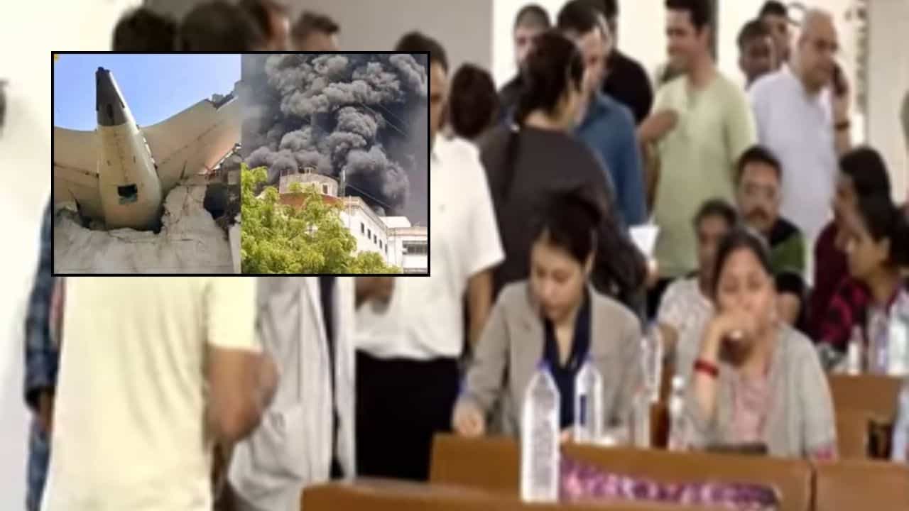 Ahmedabad Plane Crash : मृतांच्या 192 नातेवाईकांच्या DNA चाचण्या पूर्ण, ओळख पटल्यावर मृतदेह ताब्यात देणार Ahmedabad Plane Crash : मृतांच्या 192 नातेवाईकांच्या DNA चाचण्या पूर्ण, ओळख पटल्यावर मृतदेह ताब्यात देणार