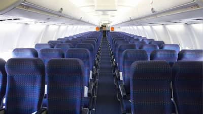 विमान अपघातानंतर कोणत्या सीटवर बसलेले प्रवाशी वाचण्याची असते शक्यता?