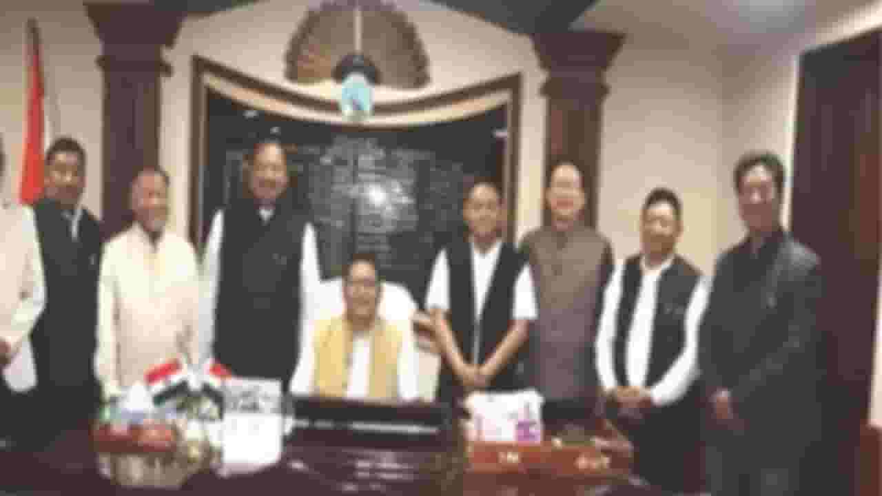 Ajit Pawar NCP : अजित पवारांना मोठा धक्का! 7 आमदारांनी सोडली साथ