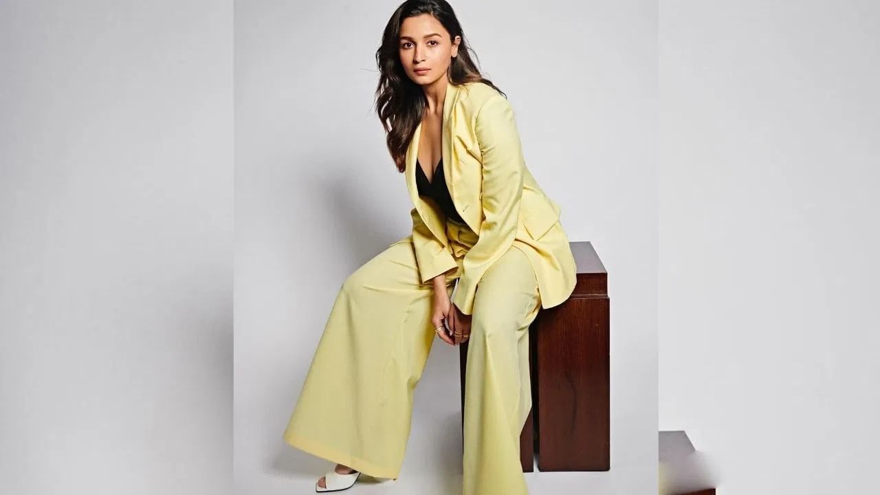 उन्हाळ्यात आरामदायी आणि स्टायलिश दिसणारे 'या' 5 प्रकारचे बॉटम वेअरबद्दल जाणून घ्या उन्हाळ्यात आरामदायी आणि स्टायलिश दिसणारे 'या' 5 प्रकारचे बॉटम वेअरबद्दल जाणून घ्या