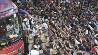 बंगळुरु चेंगराचेंगरीचं कटू सत्य! अचानक प्लान बदलण्याचं कारण काय? पोलिसांना महिती होतं की...