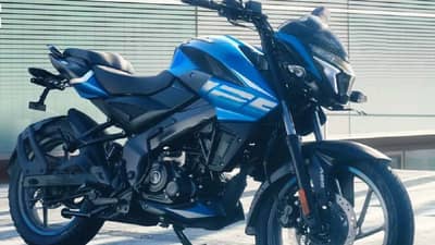 देशातील सर्वात महागडी पार्किंग, 24 तासांचे भाडे 2400 रुपये, अधिकाऱ्यांनाही घाम फुटला