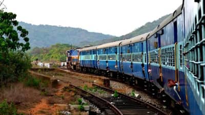 80 टक्के लोकांना नाही माहिती, काही मिनिटांत होणार तिकिट बुक, प्रोसेस जाणून घ्या