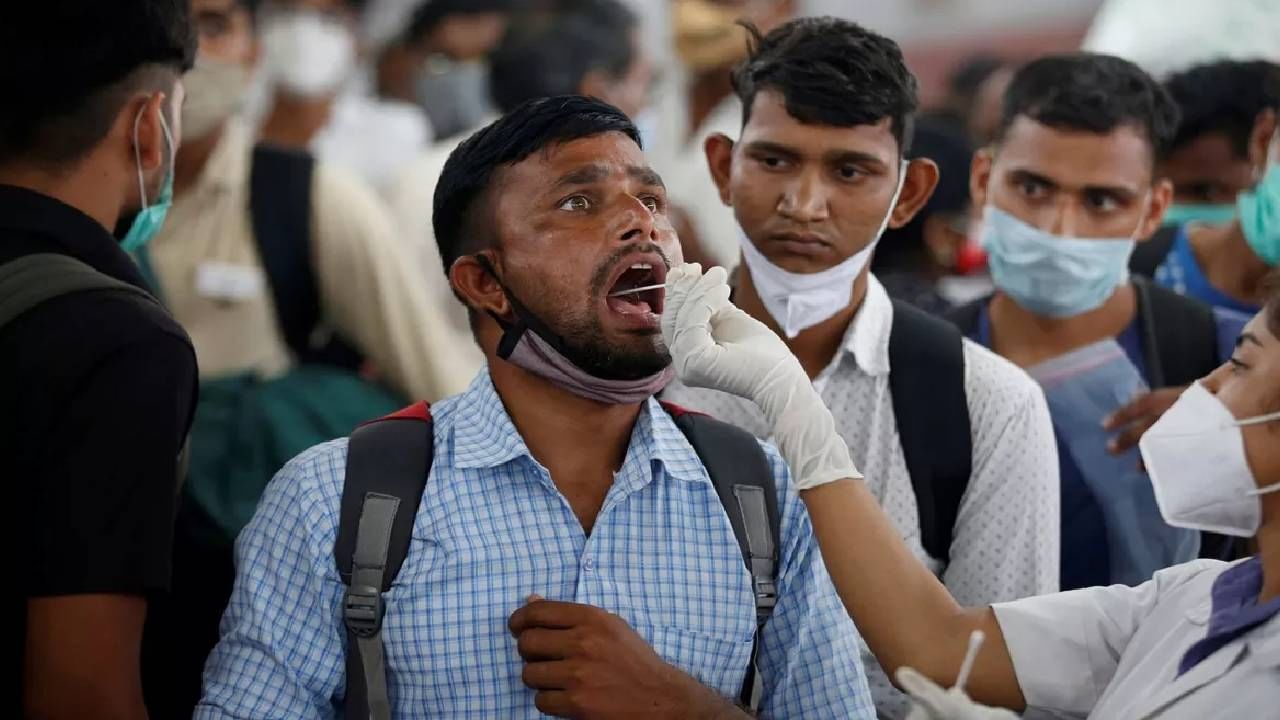 Corona Update : कोरोनाची पुन्हा एकदा दहशत, सक्रिय रुग्णांची संख्या 5000 वर, मृत्यूचे तांडव होणार?