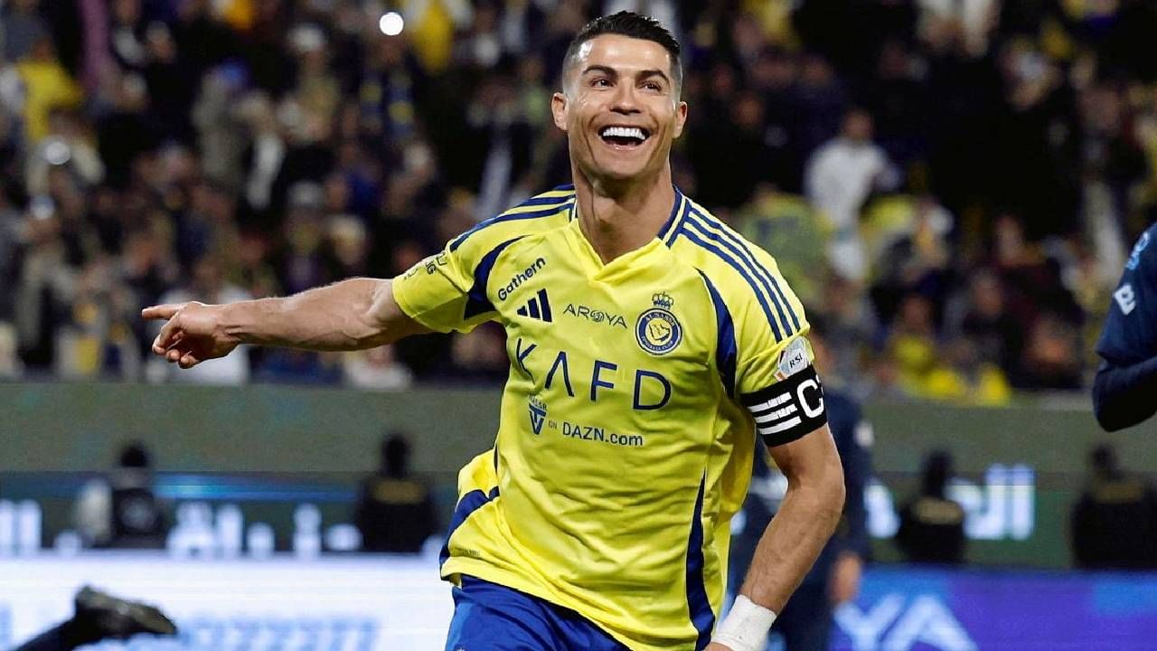 Cristiano Ronaldo याचा सौदी अरेबियातील क्लब अल नासरसोबतचा करार पुढील दोन वर्षांसाठी वाढवण्यात आला आहे. तो 2027 पर्यंत या क्लबसोबत असेल.
