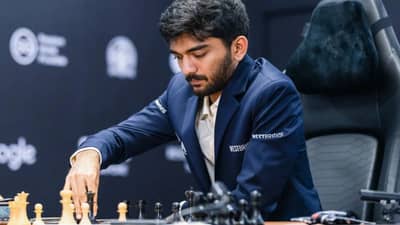 Video : डी गुकेशचा विजय झाल्याचं पाहताच कार्लसनला राग अनावर, संतापात जे काही केलं ते कॅमेऱ्यात चित्रित