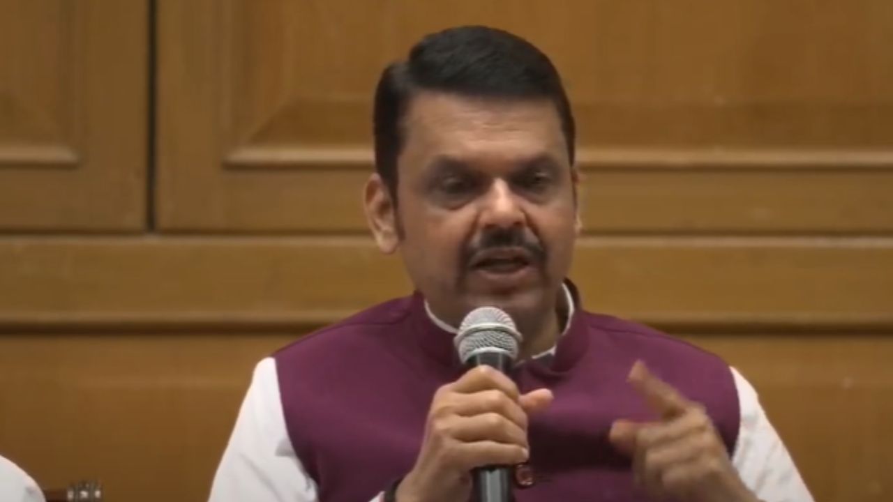 मोठी बातमी! भाजप मंत्र्यांची मुख्यमंत्र्यांच्या उपस्थितीत 'वर्षा'वर महत्त्वाची बैठक, नेमकी कशावर चर्चा? मोठी बातमी! भाजप मंत्र्यांची मुख्यमंत्र्यांच्या उपस्थितीत 'वर्षा'वर महत्त्वाची बैठक, नेमकी कशावर चर्चा?