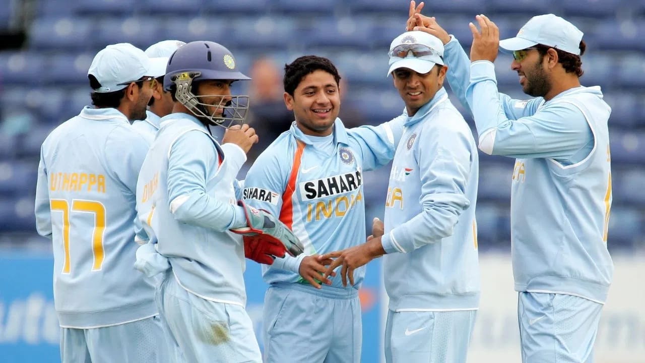 पीयूष चावलाच्या निवृत्तीनंतर एका सुवर्ण युगाचा अंत झाला आहे. तसेच चावलाच्या निवृत्तीमुळे टीम इंडियाचा स्टार फलंदाज विराट कोहली एकटा पडला आहे. (Photo Credit: Getty Images)