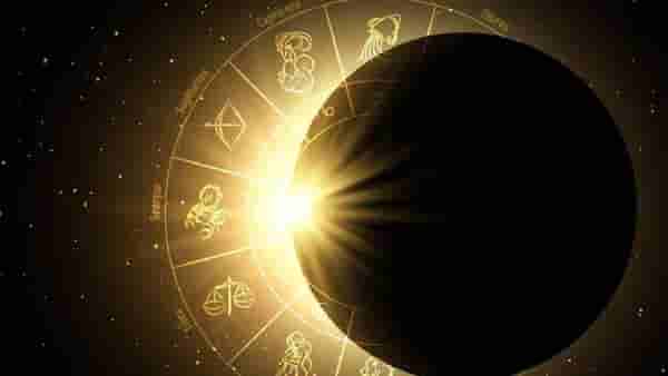 Eclipse Yoga 2025 : ग्रहण योगात चमकेल या 5 राशींचे नशीब! राहूही होणार मेहरबान