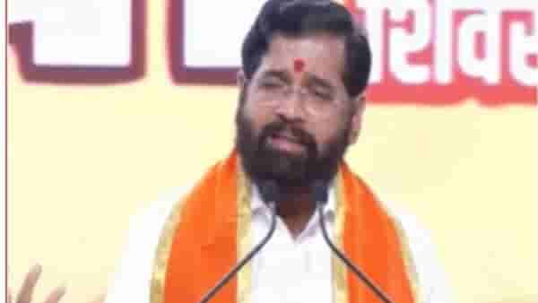 Eknath Shinde : बाळासाहेबांनी सत्तेच्या खुर्चीला लाथ मारली पण.. ; शिंदेंचा ठाकरेंच्या सेनेला टोला